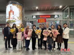 医者仁心架桥梁 广西援非医疗队4名队员载誉凯旋